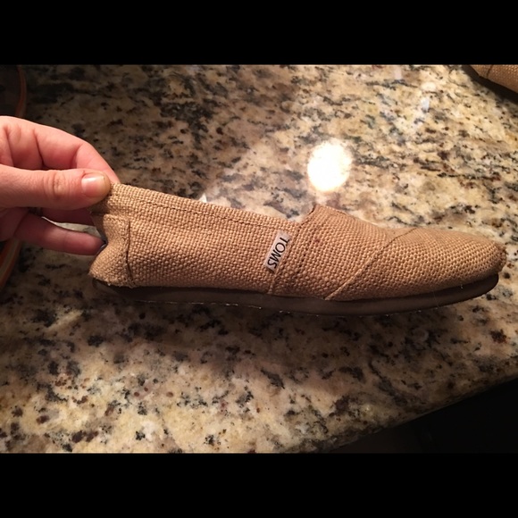 TOMS! Sooo cute! 🌟