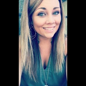 Meet your Posher, Molly