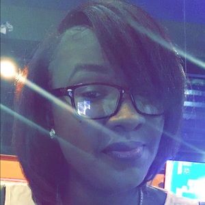 Meet your Posher, Shawnay