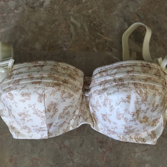 NWOT parfait balconette bra size 30G.