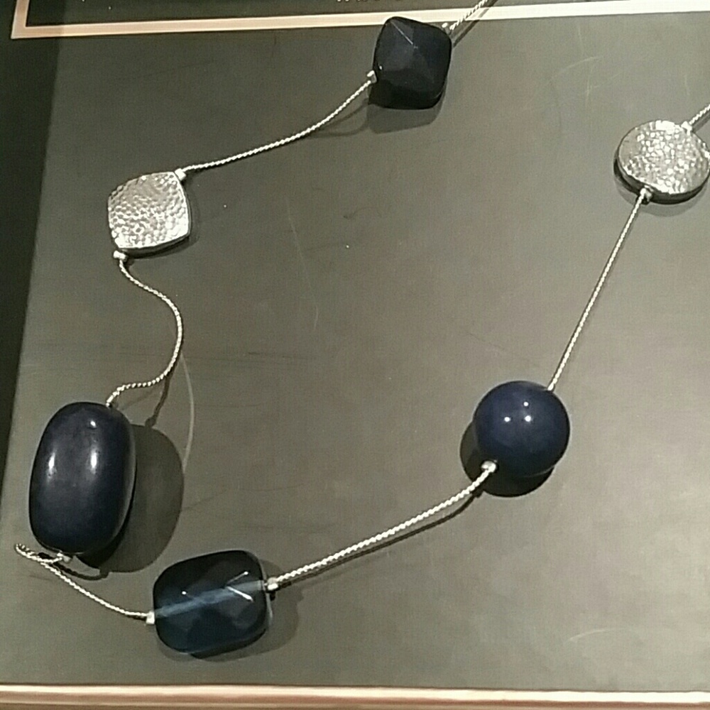 Necklace - Picture 2 of 4