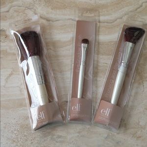 New in package, 3 Professional Brushes