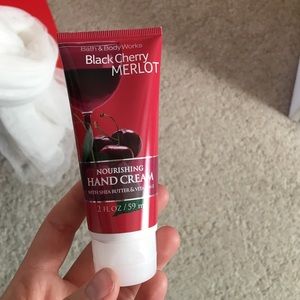 Bath and body works black cherry hand cream
