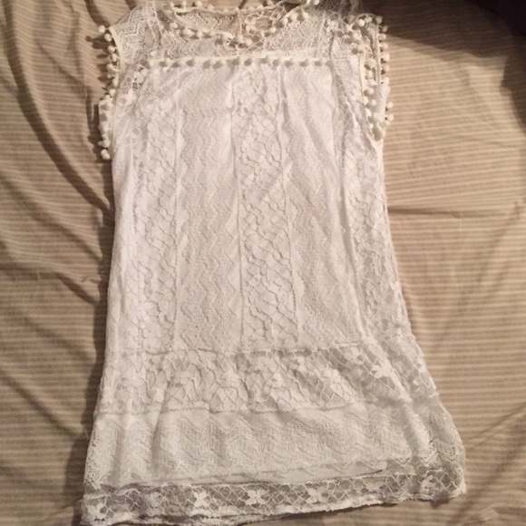 Pretty in white lace!