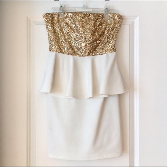 Red Clover Sequined Strapless Top Peplum Dress