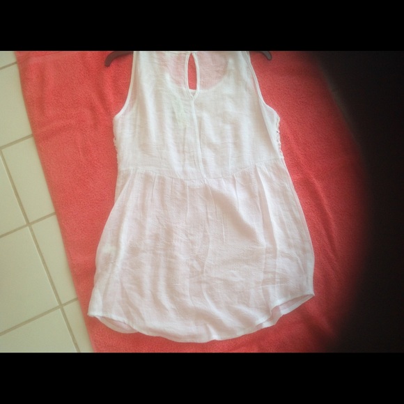 Reduced Spense Embroidered Top💜💞💙💕💚 - Picture 2 of 4