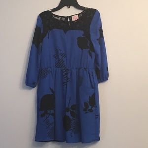 Blue with black Gianni Bini girls dress