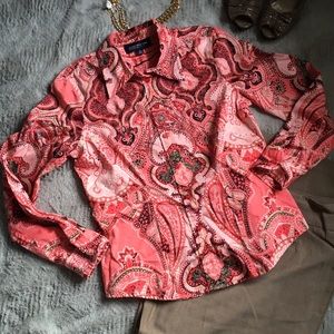 🎉HP 7/28🎉 Pink Modern Chic Paisley Button Down