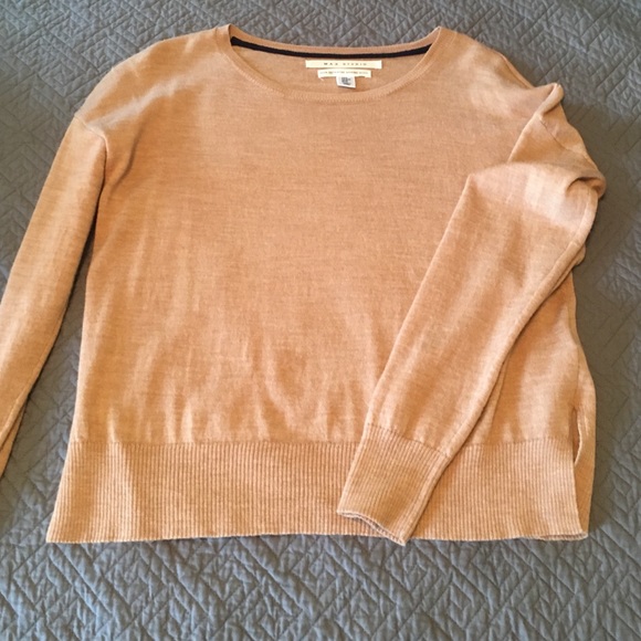 Max Studio Camel color Sweater