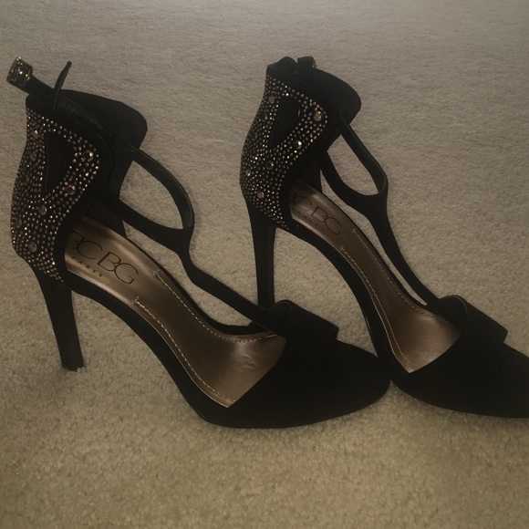 BCBG black and gold studded t strap heels size 8