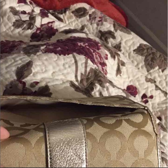 Coach Wallet - Picture 3 of 4