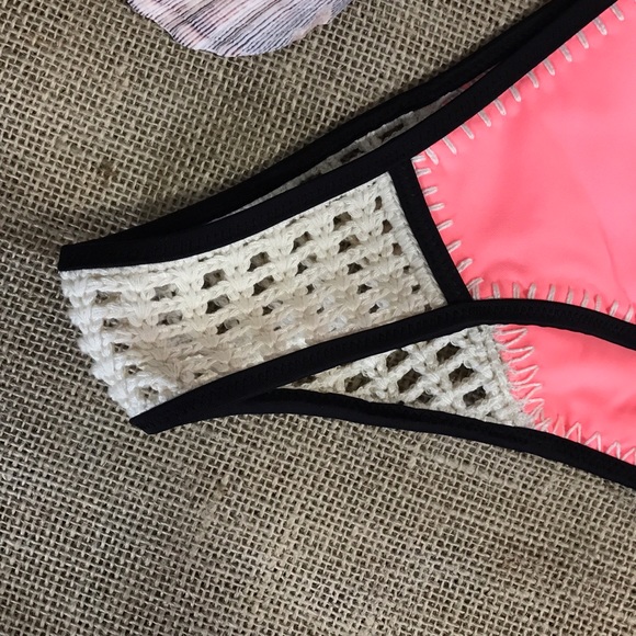 Victorias Secret Bikini Bottom Crochet Hipster S - Picture 3 of 3