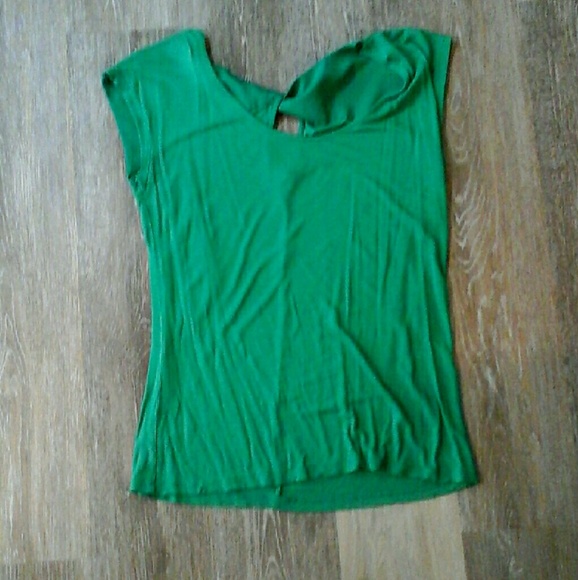 Green tee