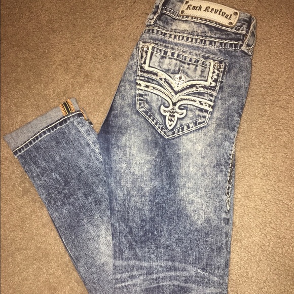Rock revival ankle skinny.