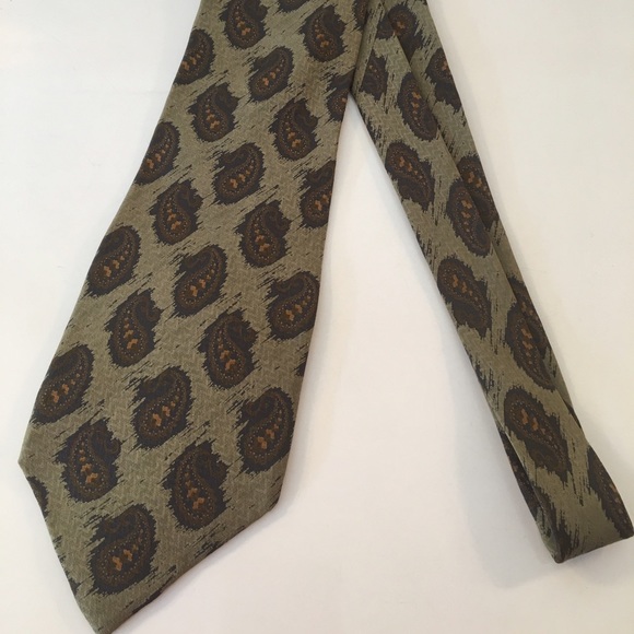 Giorgio Armani Other - 🌟GIORGIO ARMANI MENS TIE 💯 AUTHENTIC