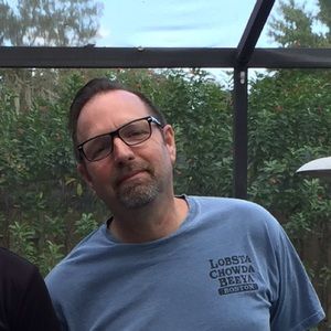 Meet your Posher, Dennis