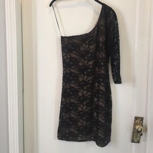 Gianni Bini black lace one shoulder dress