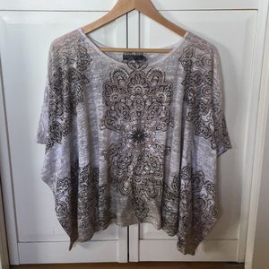Prana henna patterned top