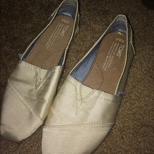 TOMS