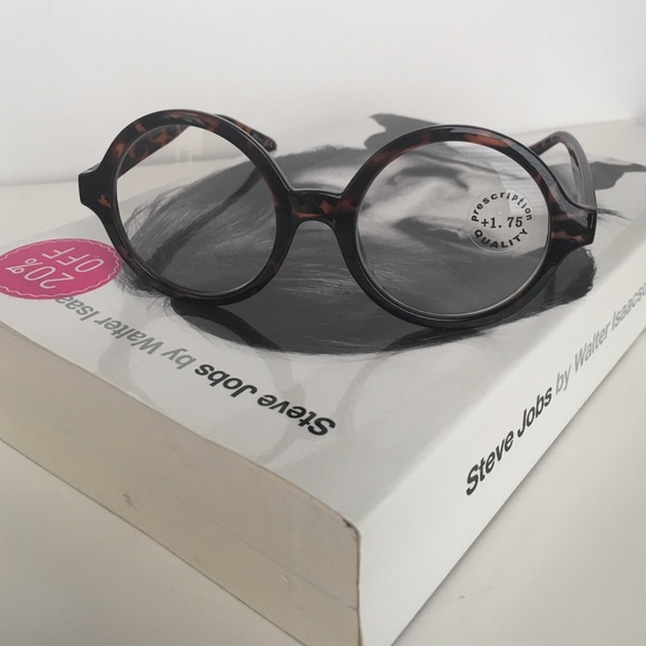 Brown circular reading glasses