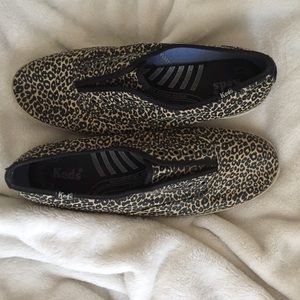 Keds slip on sneakers in cheeta print
