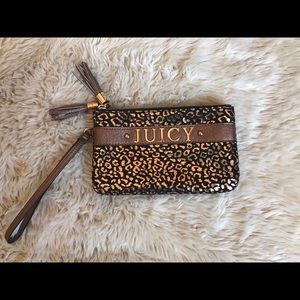 Juicy Couture wristlet