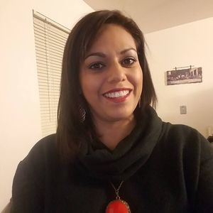 Meet your Posher, Perla