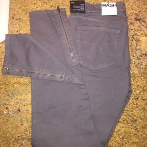 NWT Gap 1969 Straight Legging Jeans Size 27