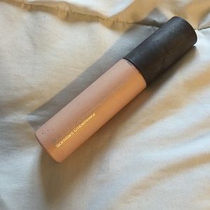 Becca Shimmering Skin Perfector Opal