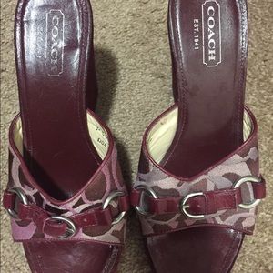 Red signature coach wedges