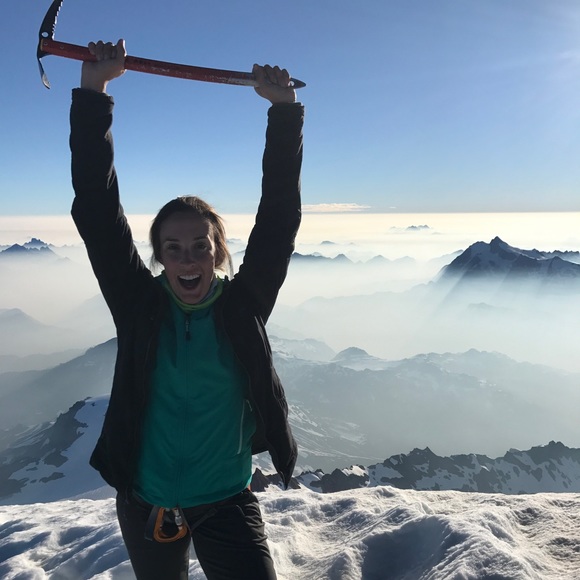 Meet your Posher, Blair - Picture 7 of 7