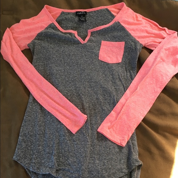 Rue 21 Coral and Grey Longsleeve