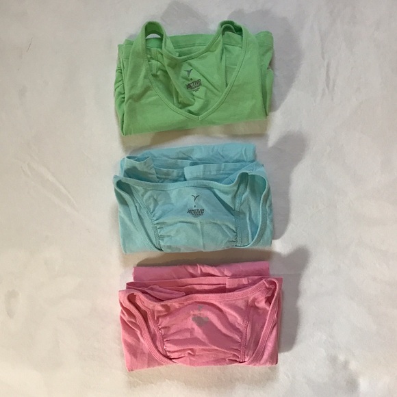 Workout tops