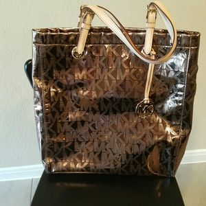 Michael Kors Tote Authentic
