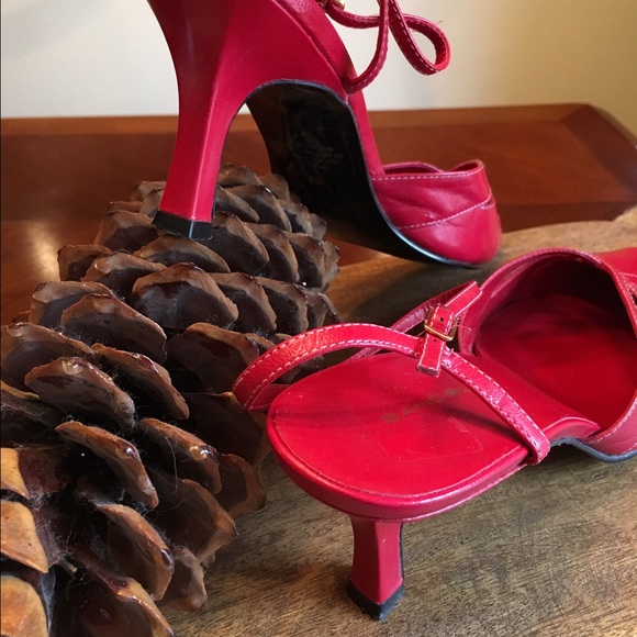 BANDOLINO sling back red leather pumps - Picture 2 of 4