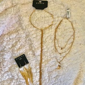 Guess Jewelry Set!