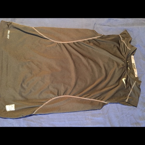 Nike workout tank
