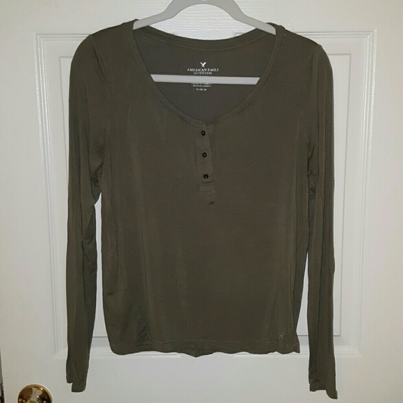 Long sleeve shirt