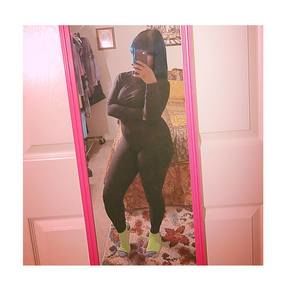 Meet your Posher, Donnice