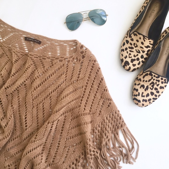 Do Everything In Love Sweaters - PM EDITOR PICK 🎀 Tan Fringe Poncho