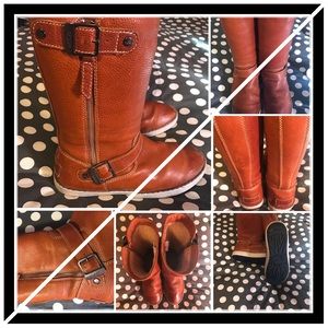 Flash sale 🎁🎁Uggs Boots size 8 USA / 39 EU