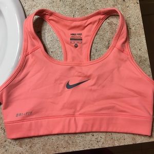 This has never fit, too small. Never worn.