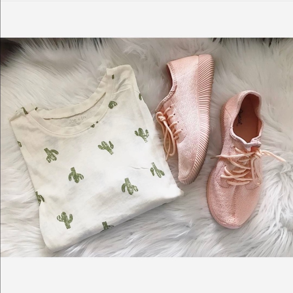 🎉FOR ONE HOUR! Pink Knit Tennis Shoes! - Picture 2 of 2
