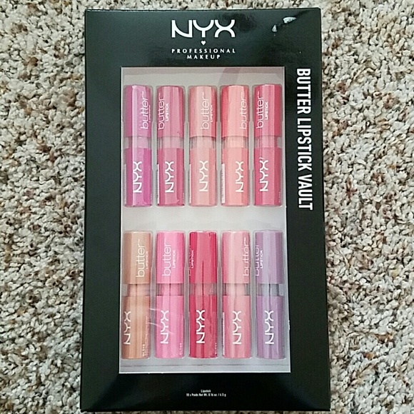 NYX LIPSTICK BUNDLE