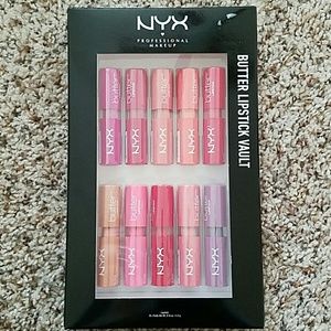 NYX LIPSTICK BUNDLE