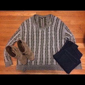Multicolored chunky c-neck sweater