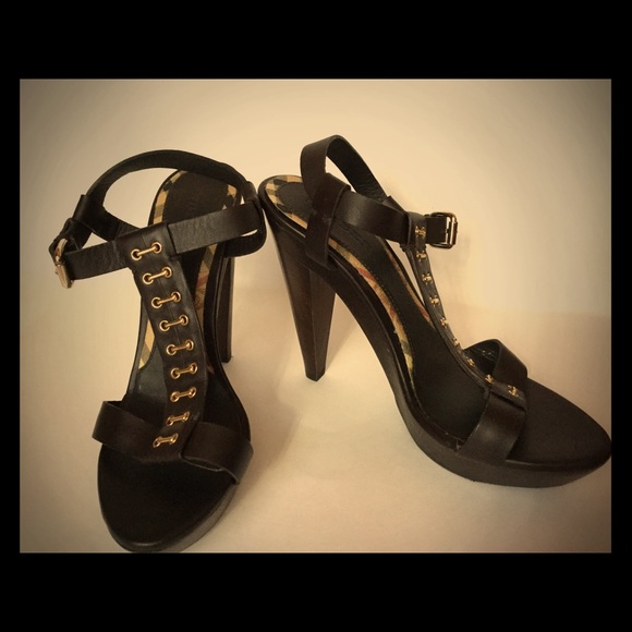 Burberry high heeled sandals