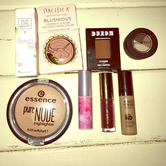 High end beauty bundle