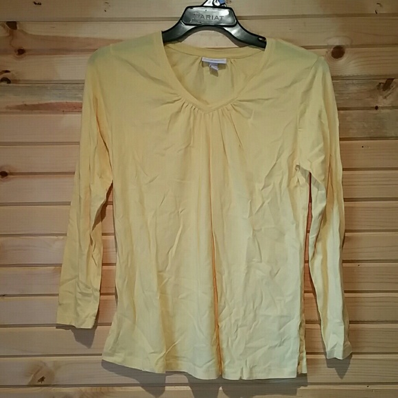 Liz Lange Maternity LS Tee V Neck Yellow NEW