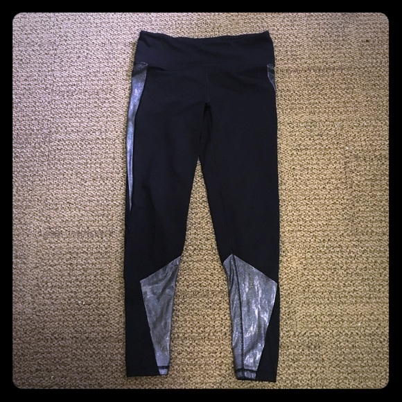 Victoria Secret Limited Edition Runway leggings